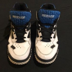 Reebok Preseason Sneakers